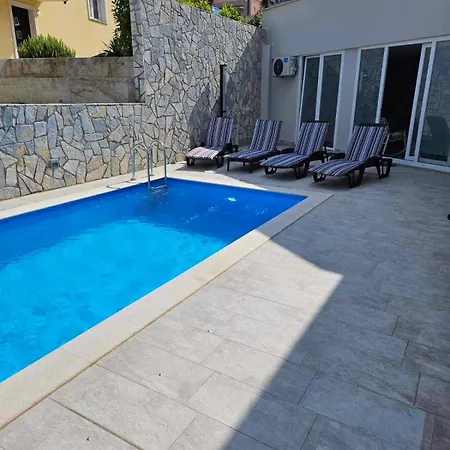 Apartman Opatija Khalli Apartman 4 Stars With Private Pool And Jacuzzi