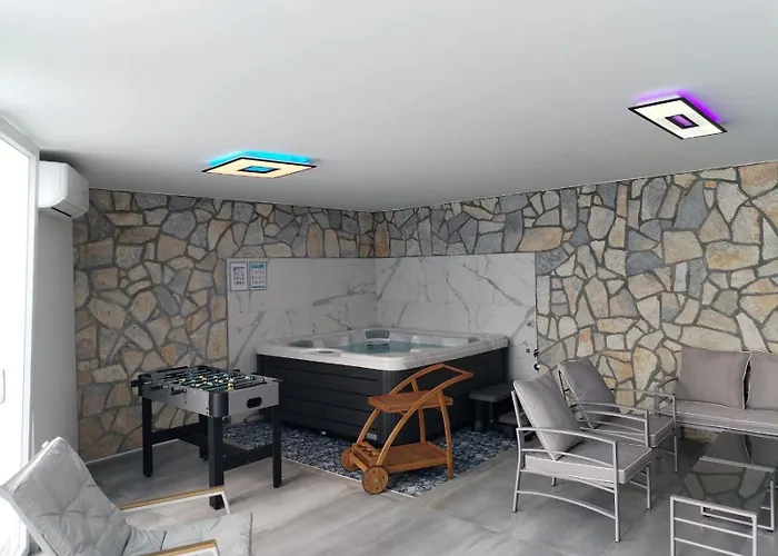 דירה Khalli 4 Stars With Private Pool And Jacuzzi Near Opatija *