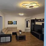 Διαμέρισμα Khalli 4 Stars With Private Pool And Jacuzzi Near Opatija *