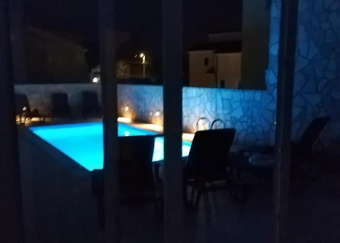 Khalli 4 Stars With Private Pool And Jacuzzi Near Opatija * Rukavac (Primorje-Gorski Kotar)