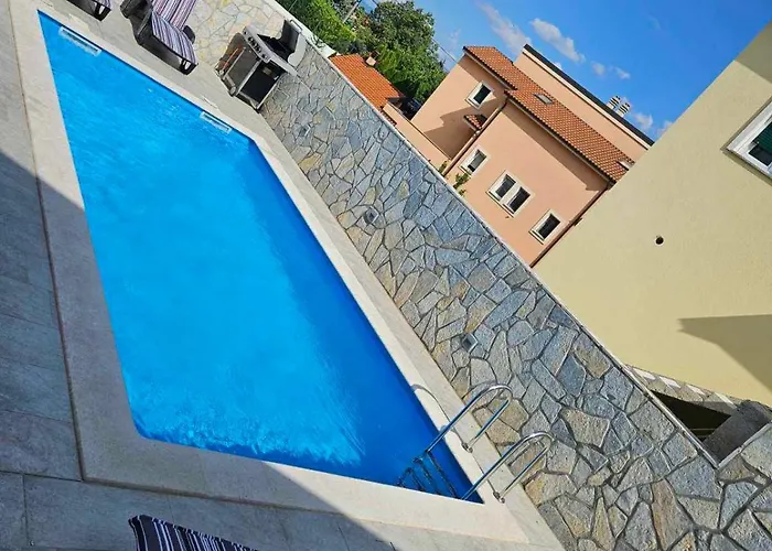 Khalli 4 Stars With Private Pool And Jacuzzi Near Opatija Apartmán *