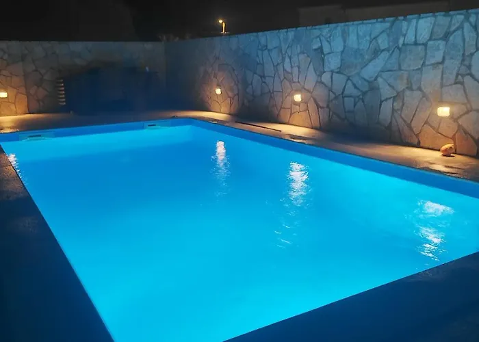 Khalli 4 Stars With Private Pool And Jacuzzi Near Opatija Apartmán *