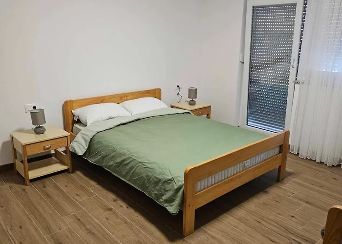 Apartmán Khalli 4 Stars With Private Pool And Jacuzzi Near Opatija Rukavac (Primorje-Gorski Kotar)